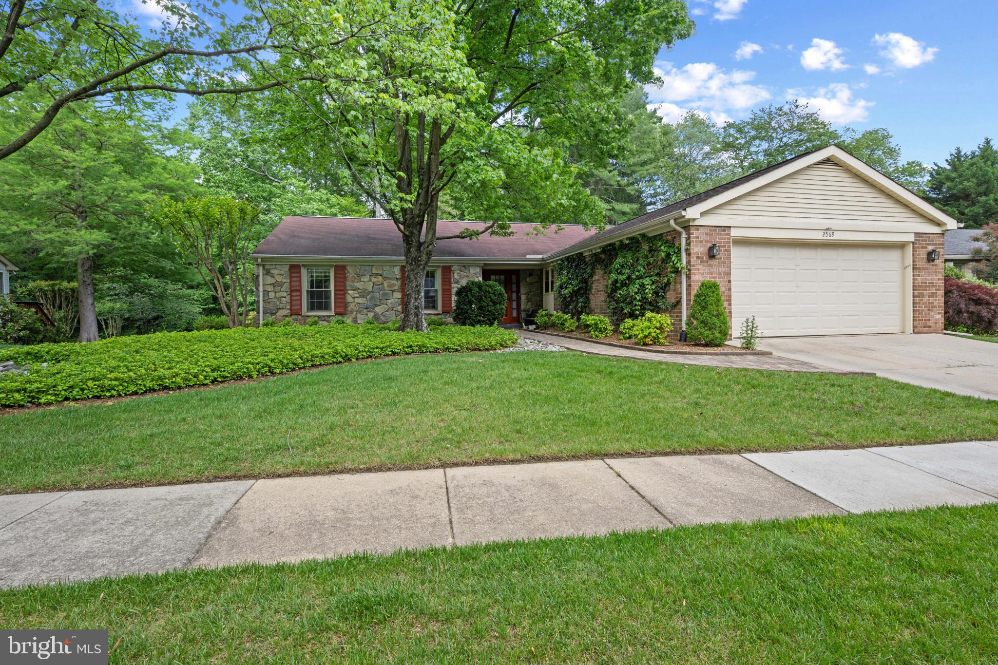 2569 Golfers Ridge Road Annapolis, MD 21401 - Photo 2 of 50 Gallery Image 2