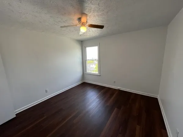 $1,550 | 254 35th Avenue North, Nashville, TN 37209