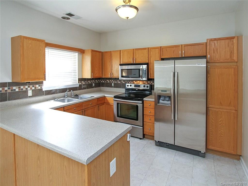 4914 Prosperity Ridge Road Charlotte, NC 28269 - Photo 3 of 21 Gallery Image 3