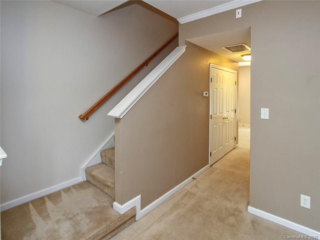 4914 Prosperity Ridge Road Charlotte, NC 28269 - Photo 9 of 21 Gallery Image 9