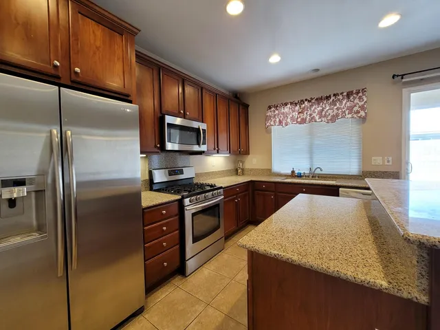 $3,900 | 84476 Ruebens Way, Coachella, CA 92236