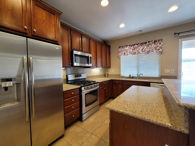 $3,900 | 84476 Ruebens Way, Coachella, CA 92236