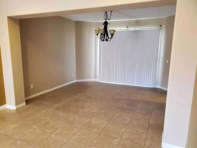 $3,900 | 84476 Ruebens Way, Coachella, CA 92236