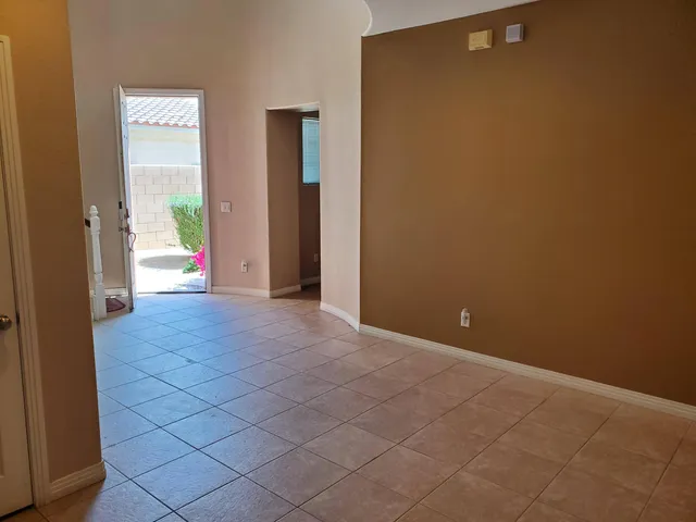 $3,900 | 84476 Ruebens Way, Coachella, CA 92236