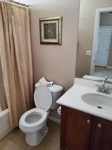 $3,900 | 84476 Ruebens Way, Coachella, CA 92236