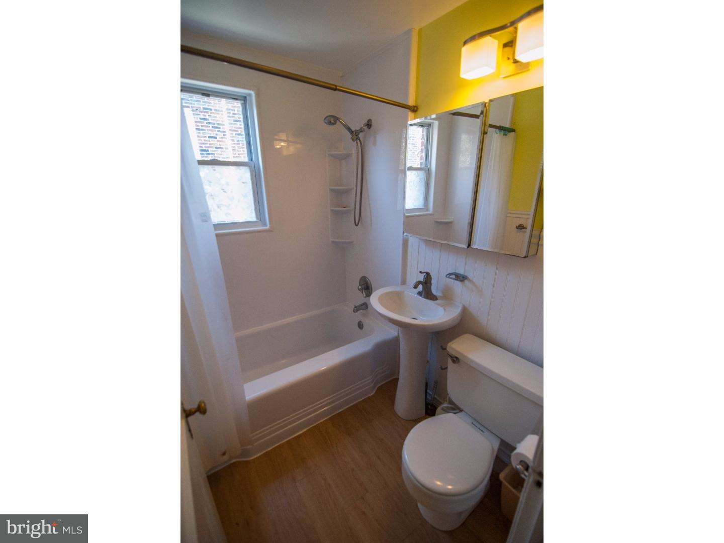 4046 Lasher Road Drexel Hill, PA 19026 - Photo 15 of 25 Bathroom