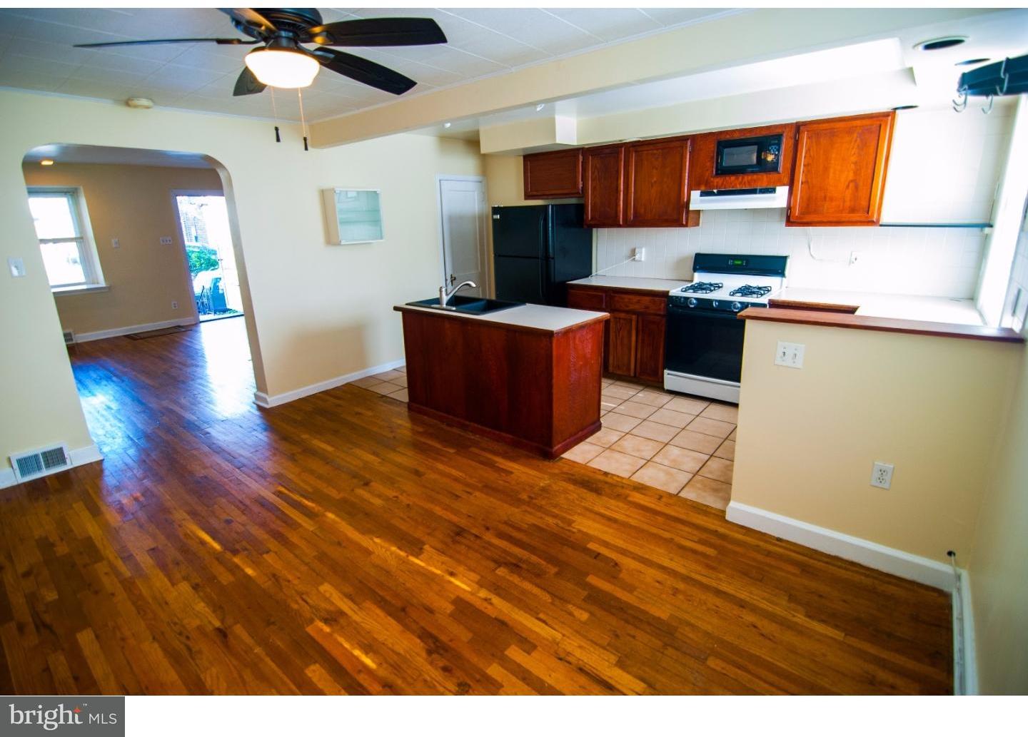 4046 Lasher Road Drexel Hill, PA 19026 - Photo 8 of 25 Dining Room