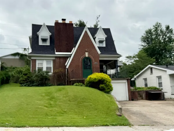 $250,000 | 2804 Forest Avenue, Evansville, IN 47712
