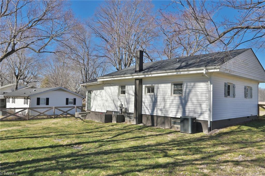 5533 Bullins Road Jonesville, NC 28642 - Photo 29 of 41