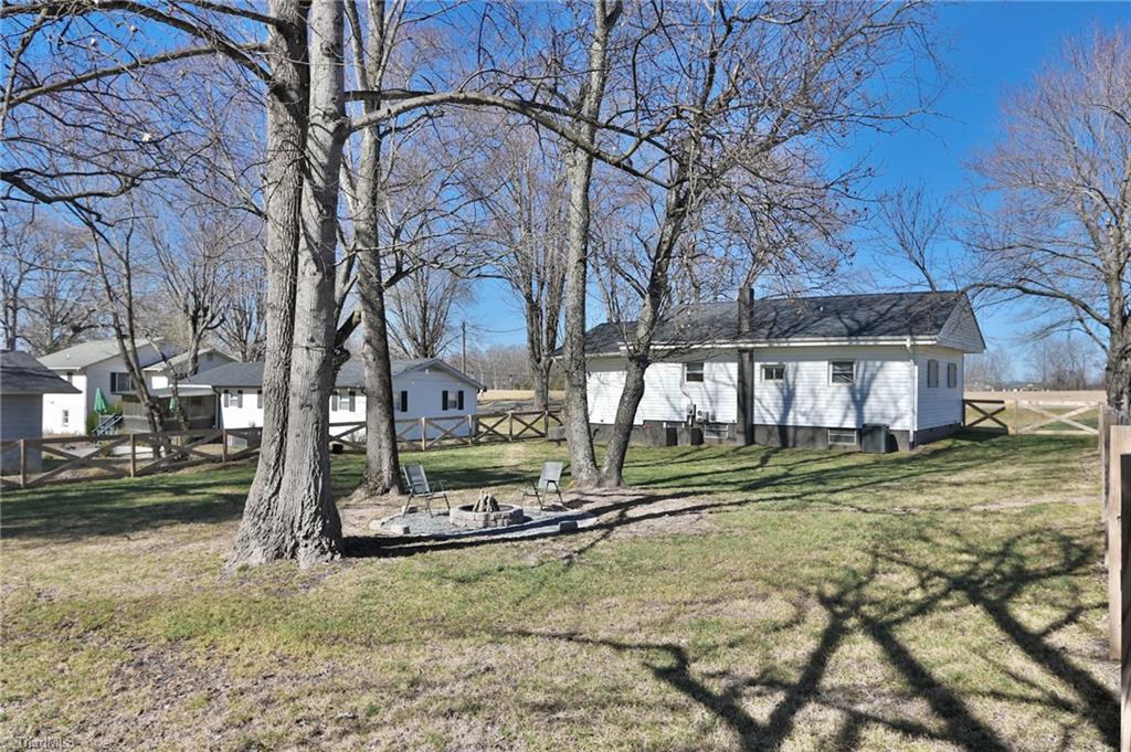 5533 Bullins Road Jonesville, NC 28642 - Photo 31 of 41