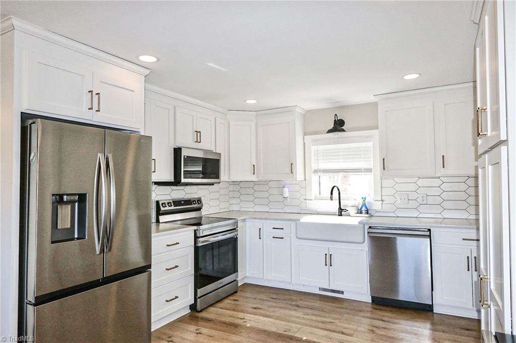 5533 Bullins Road Jonesville, NC 28642 - Photo 7 of 41