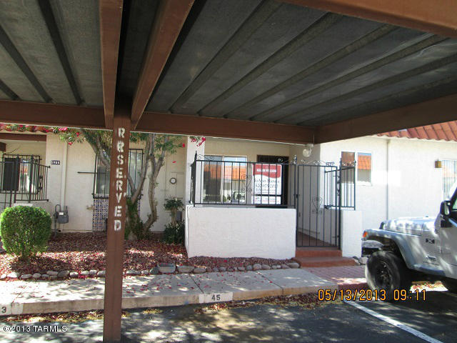5960 East Refreshment Pass Tucson, AZ 85712 - Photo 1 of 17
