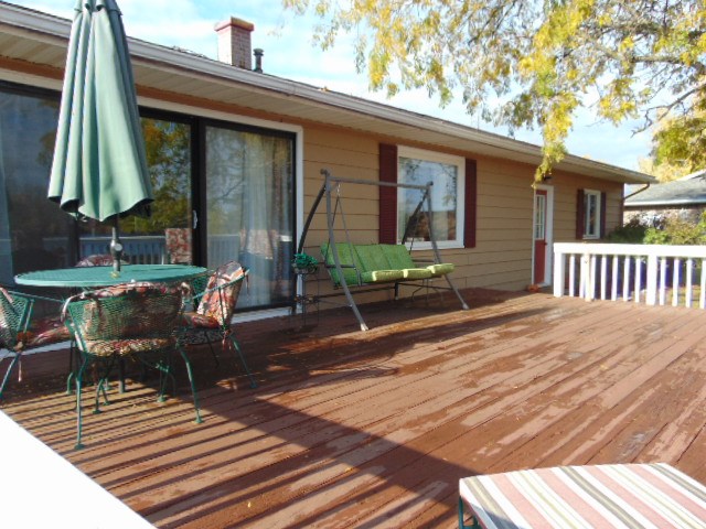 117 Surrey Road St. Louis, MI 48880 - Photo 4 of 37 1869303-3.JPG