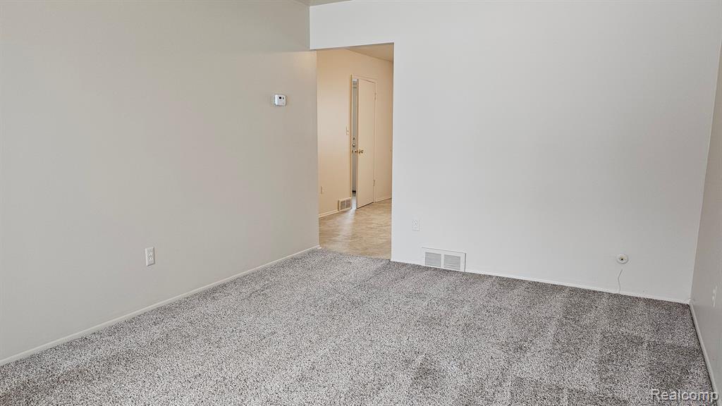 5440 23 Mile Road Utica, MI 48316 - Photo 4 of 18