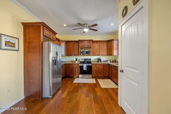 $640,000 | 303 South Pleasant Street, Prescott, AZ 86303