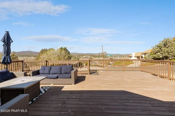 $640,000 | 303 South Pleasant Street, Prescott, AZ 86303
