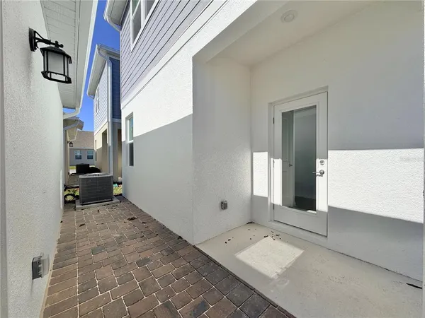 a view of room and garage