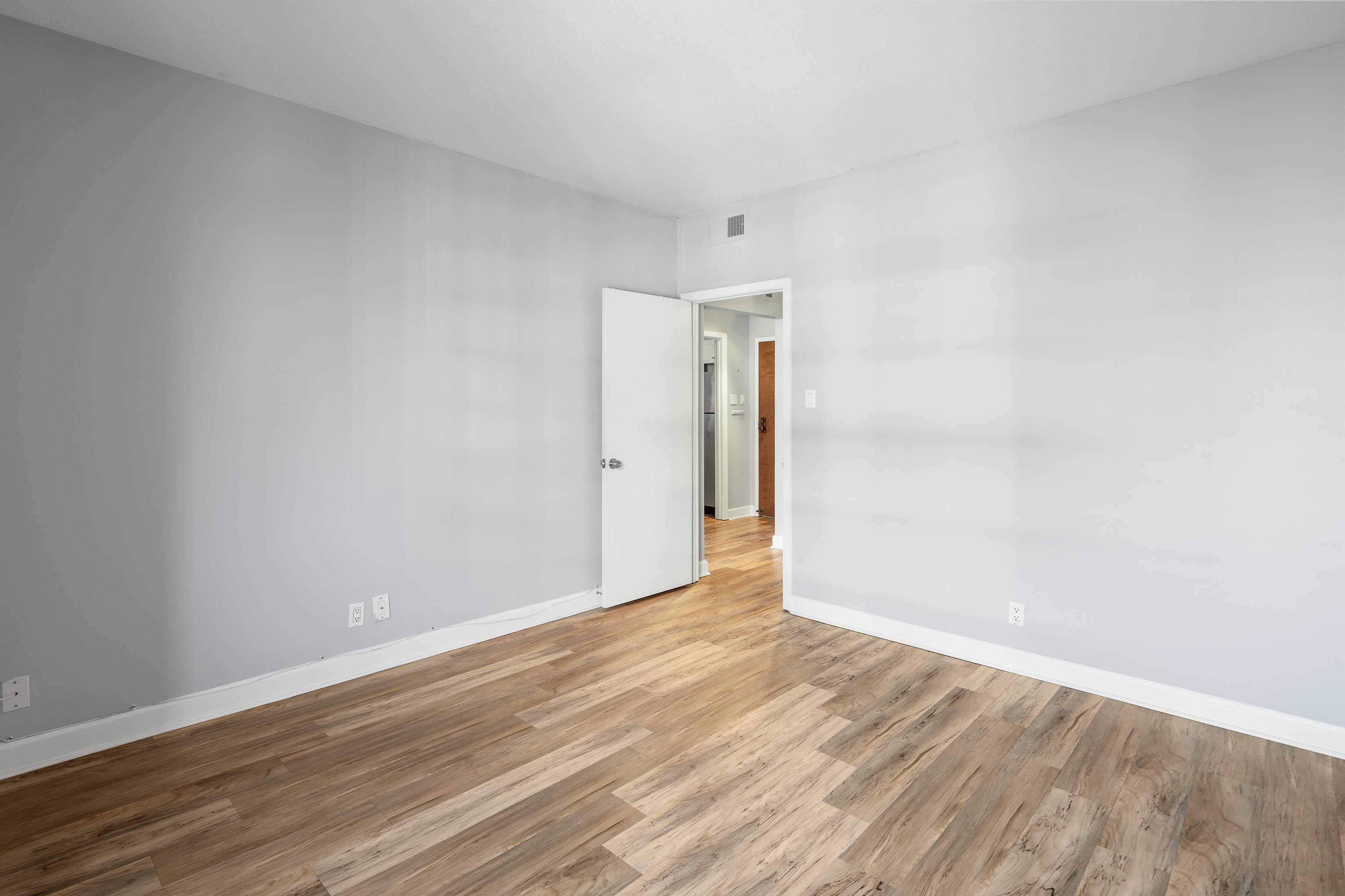 109 North Main Street, Unit 412 Memphis, TN 38103 - Photo 14 of 35