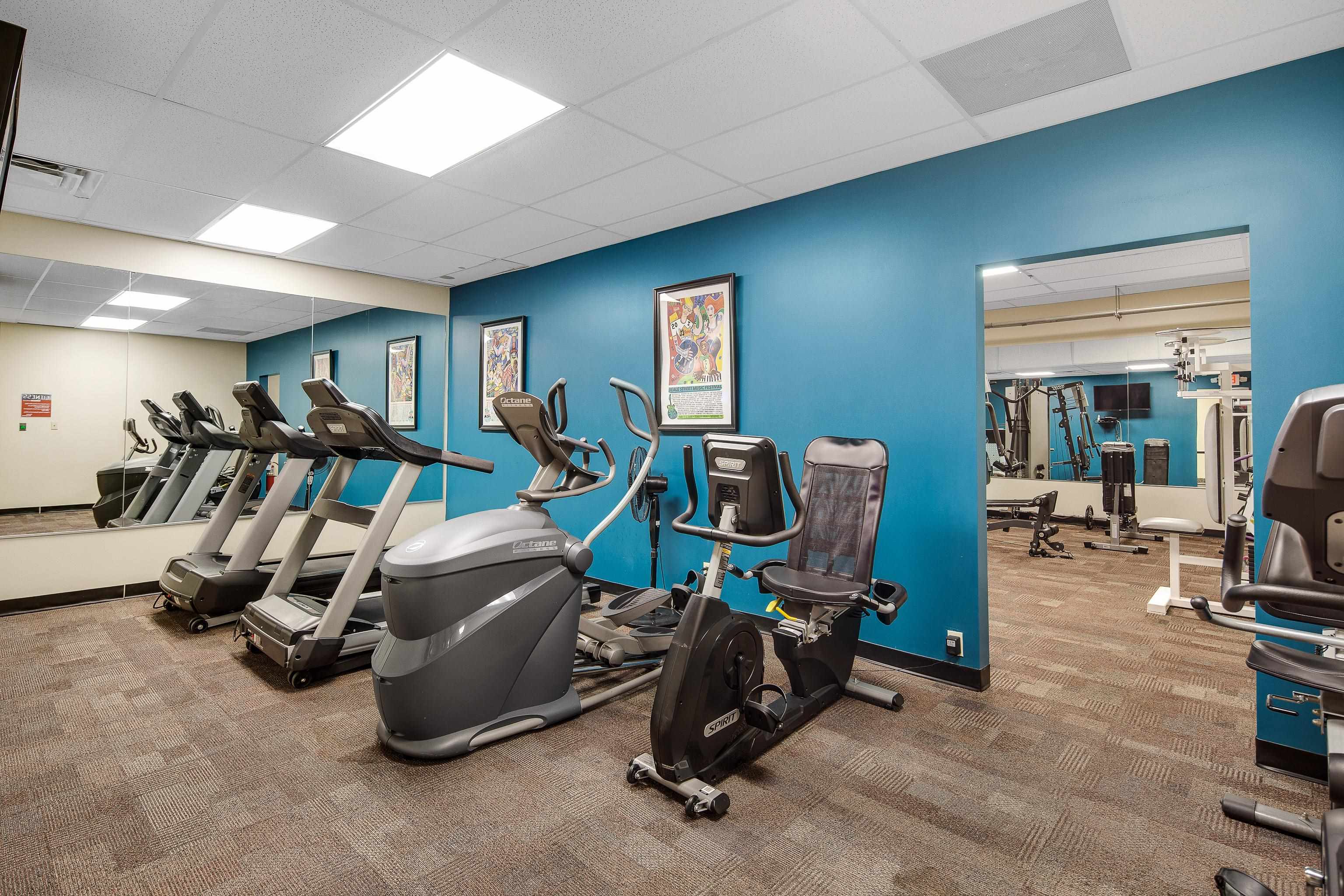 109 North Main Street, Unit 412 Memphis, TN 38103 - Photo 26 of 35 a view of a room with gym equipment