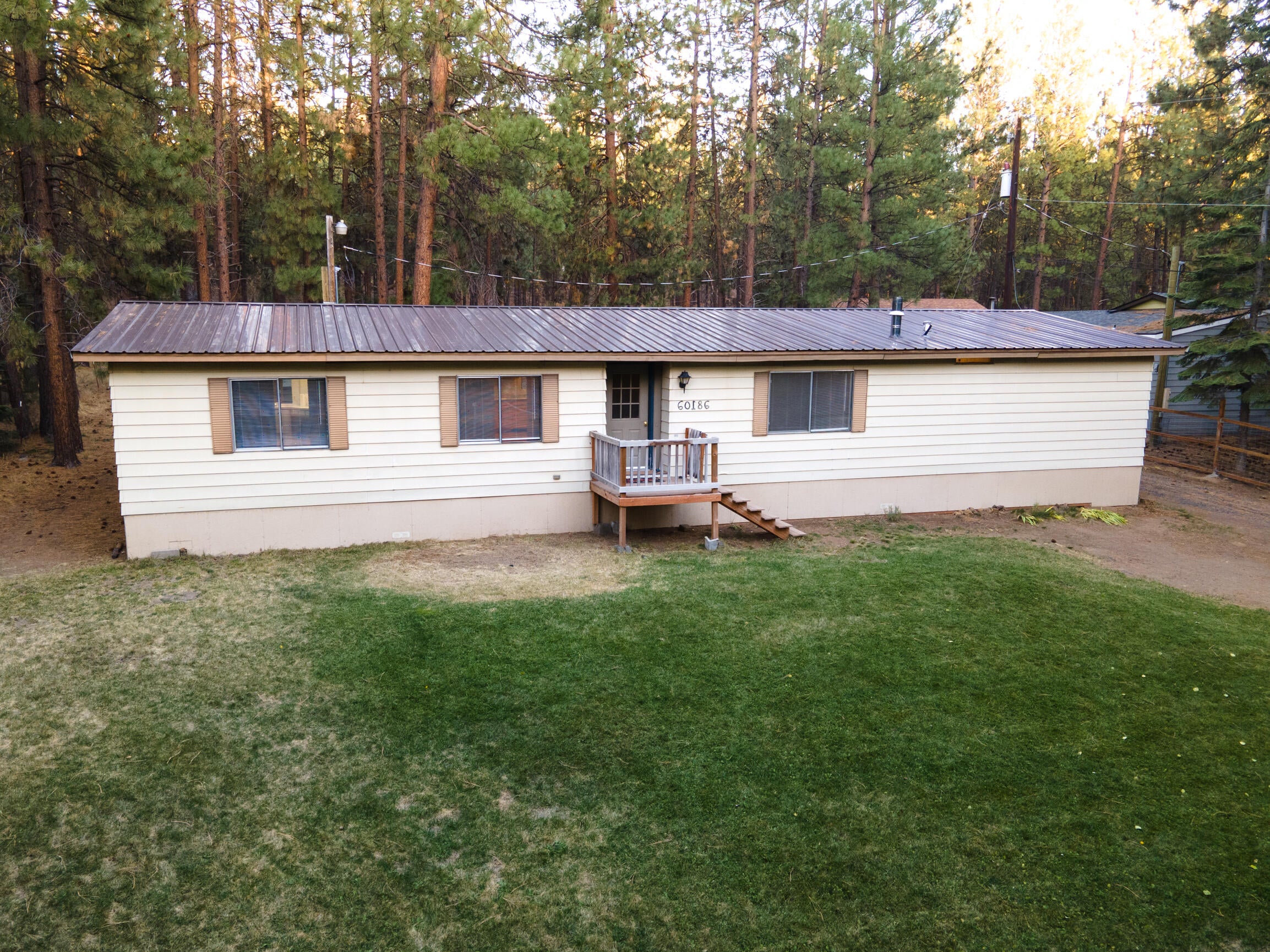 60186 Agate Road Bend, OR 97702 - Photo 7 of 57 Z-4