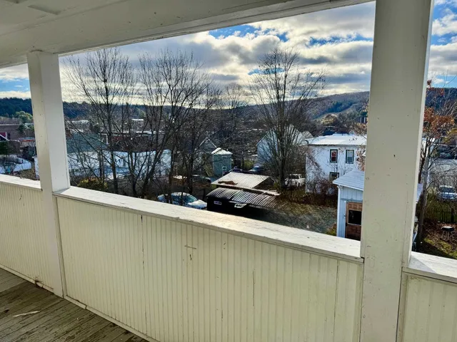 $900,000 | 20 Summer Street, Lebanon, NH 03766