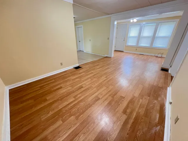 $900,000 | 20 Summer Street, Lebanon, NH 03766