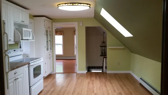 $900,000 | 20 Summer Street, Lebanon, NH 03766