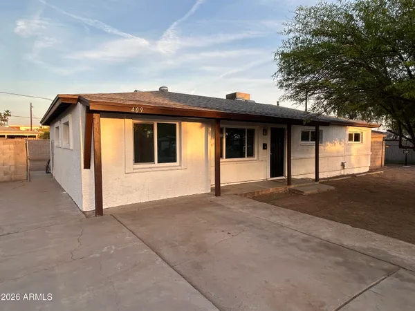 $399,000 | 409 North 28th Place, Phoenix, AZ 85008