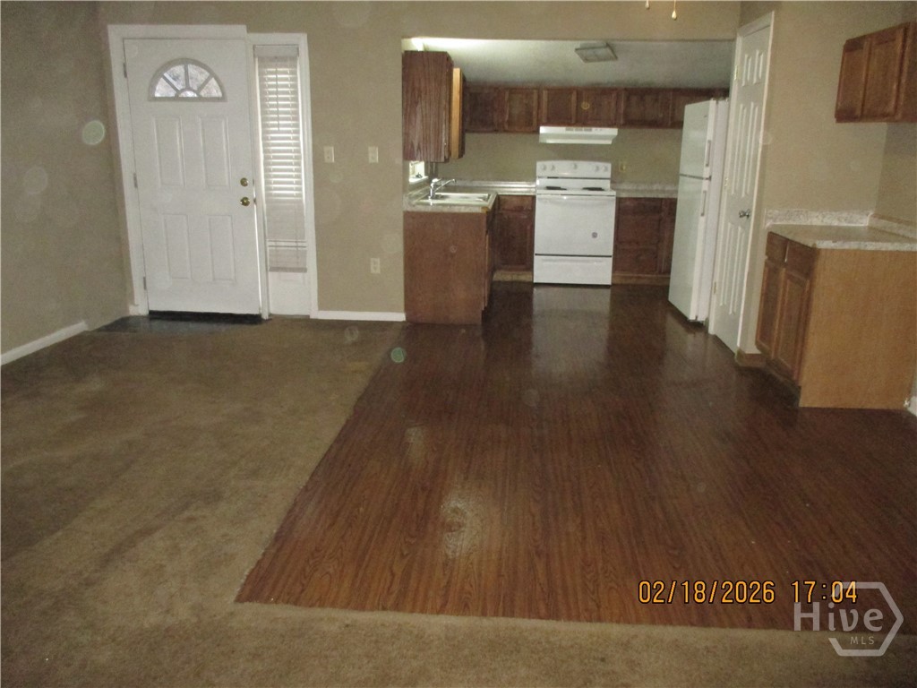 119 Cherokee Circle Hinesville, GA 31313 - Photo 3 of 13