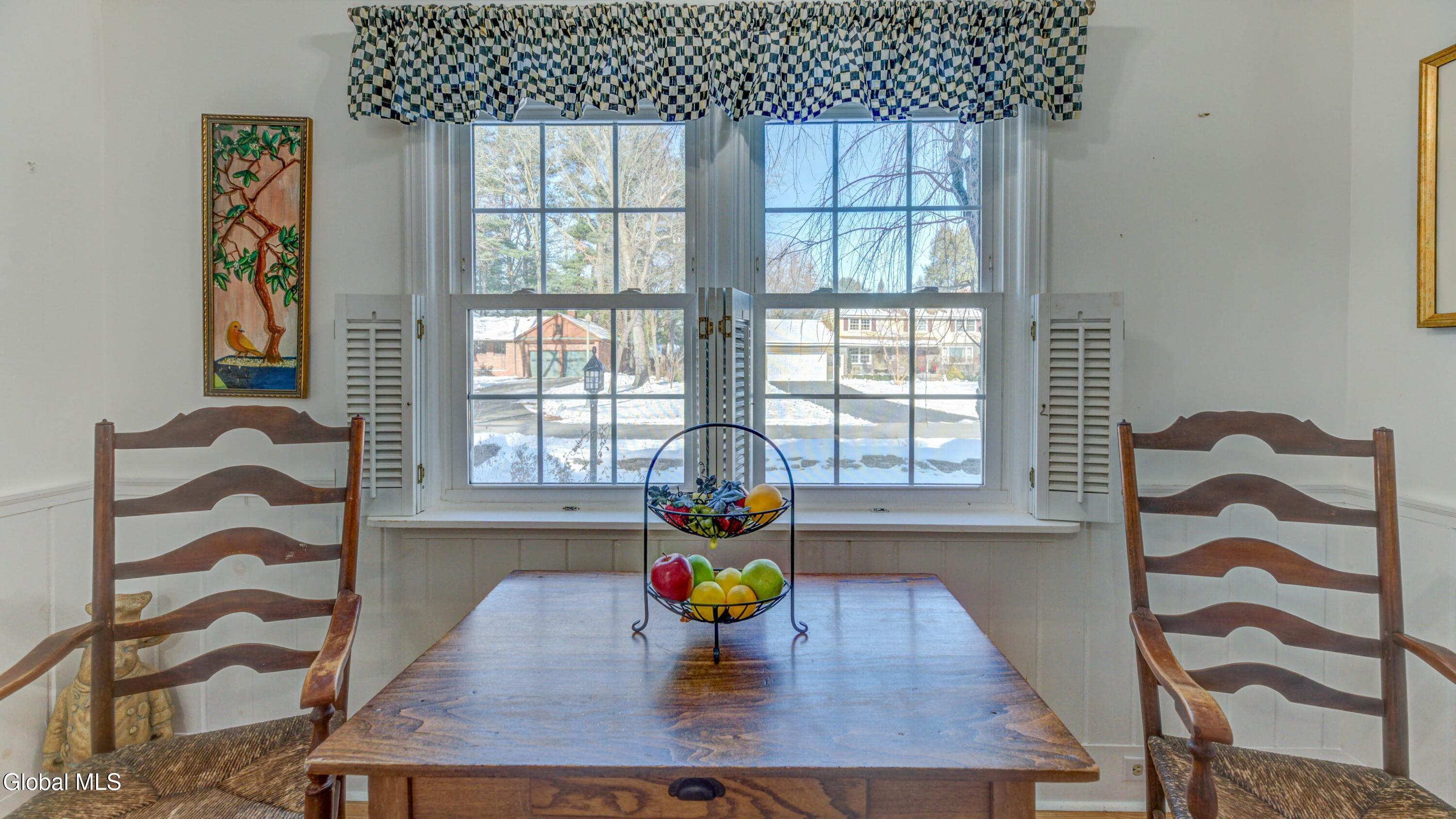 834 Jamaica Road Schenectady, NY 12309 - Photo 19 of 67 7-jamaica edits