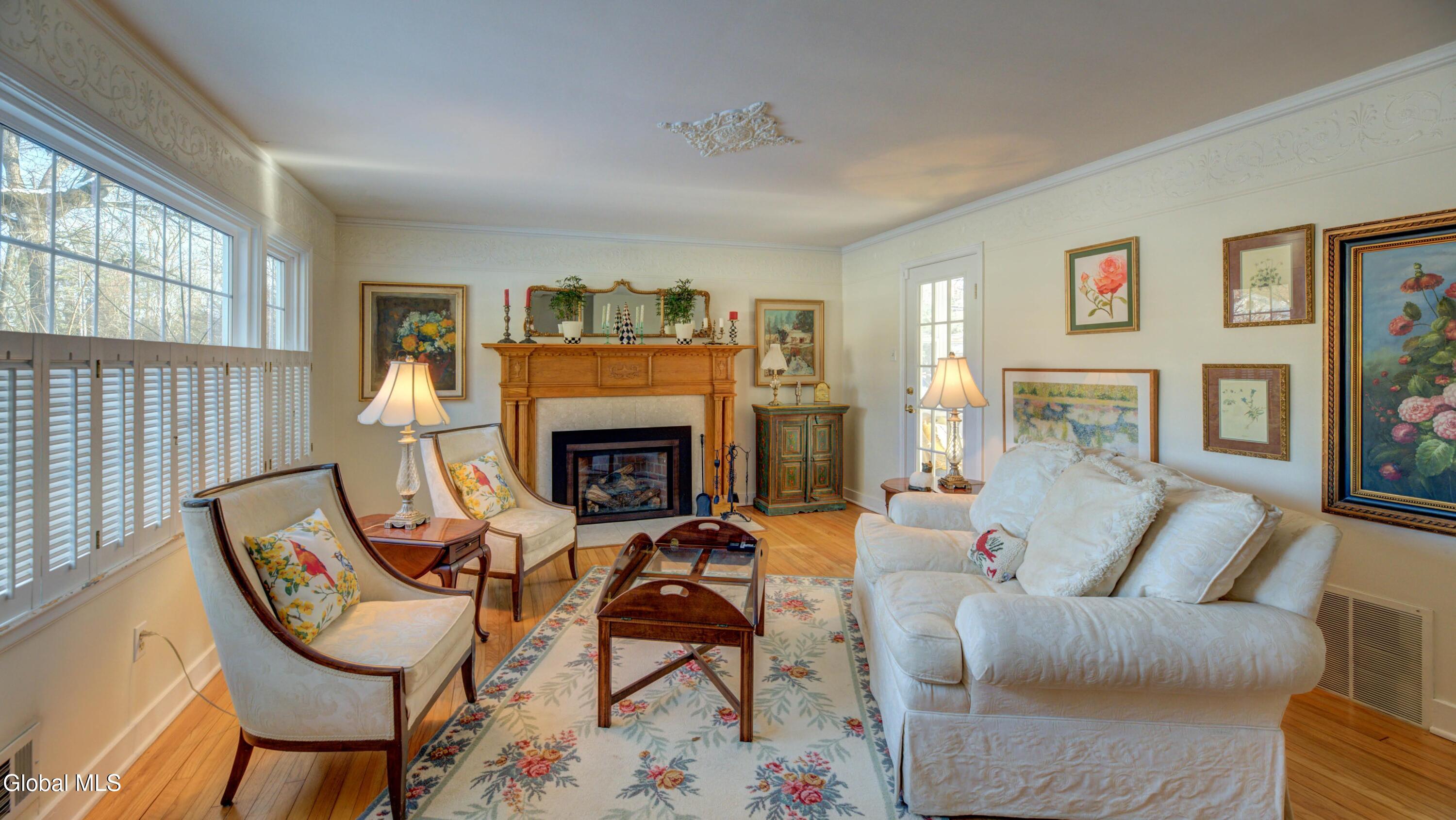 834 Jamaica Road Schenectady, NY 12309 - Photo 28 of 67 834 Jamaica Rd-10