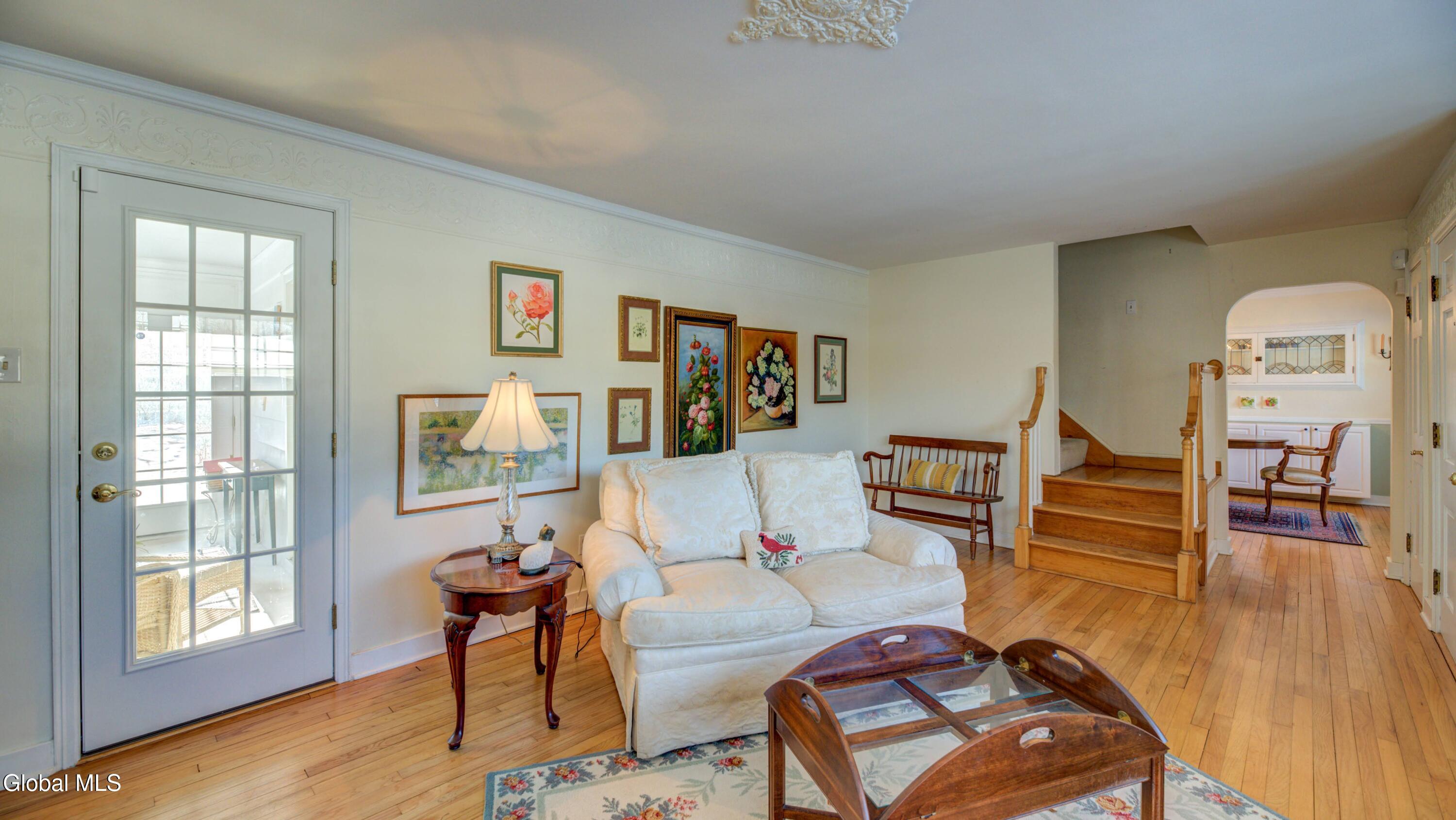 834 Jamaica Road Schenectady, NY 12309 - Photo 31 of 67 834 Jamaica Rd-11