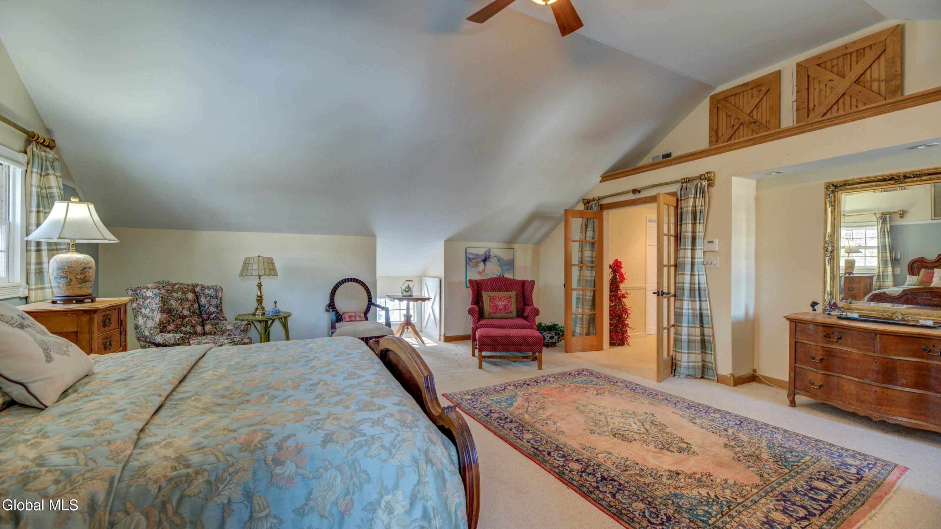 834 Jamaica Road Schenectady, NY 12309 - Photo 46 of 67 834 Jamaica Rd-33