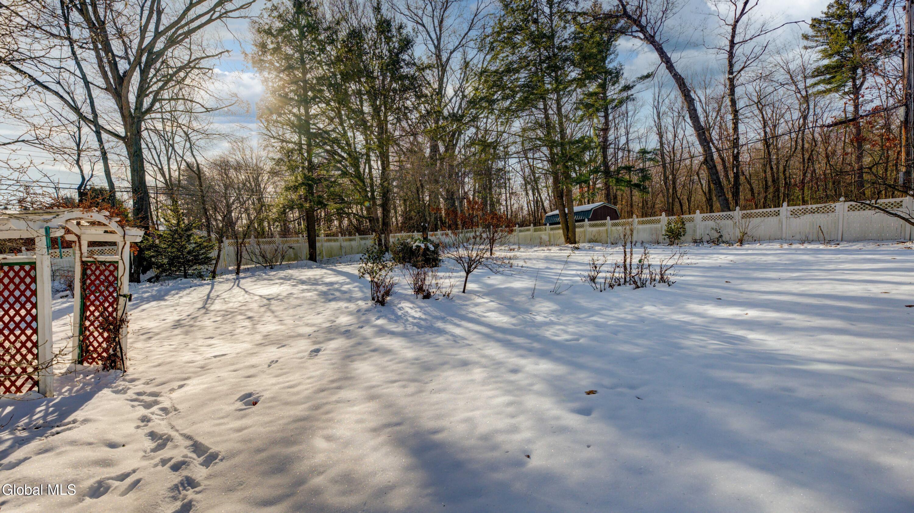 834 Jamaica Road Schenectady, NY 12309 - Photo 60 of 67 834 Jamaica Rd-62