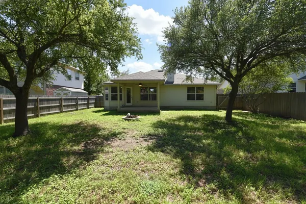 $1,895 | 1009 Downridge Drive, Leander, TX 78641