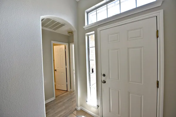 $1,895 | 1009 Downridge Drive, Leander, TX 78641