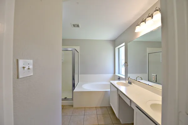 $1,895 | 1009 Downridge Drive, Leander, TX 78641