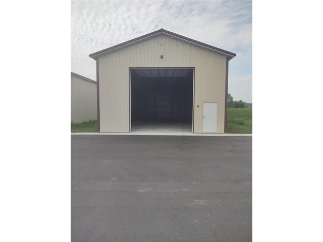 $92,000 | 10096 Highway 29, Alexandria, MN 56308