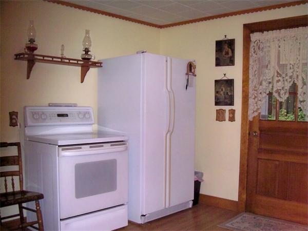 235 Glendale Road Northampton, MA 01062 - Photo 7 of 15 a view of a livingroom with washer and dryer