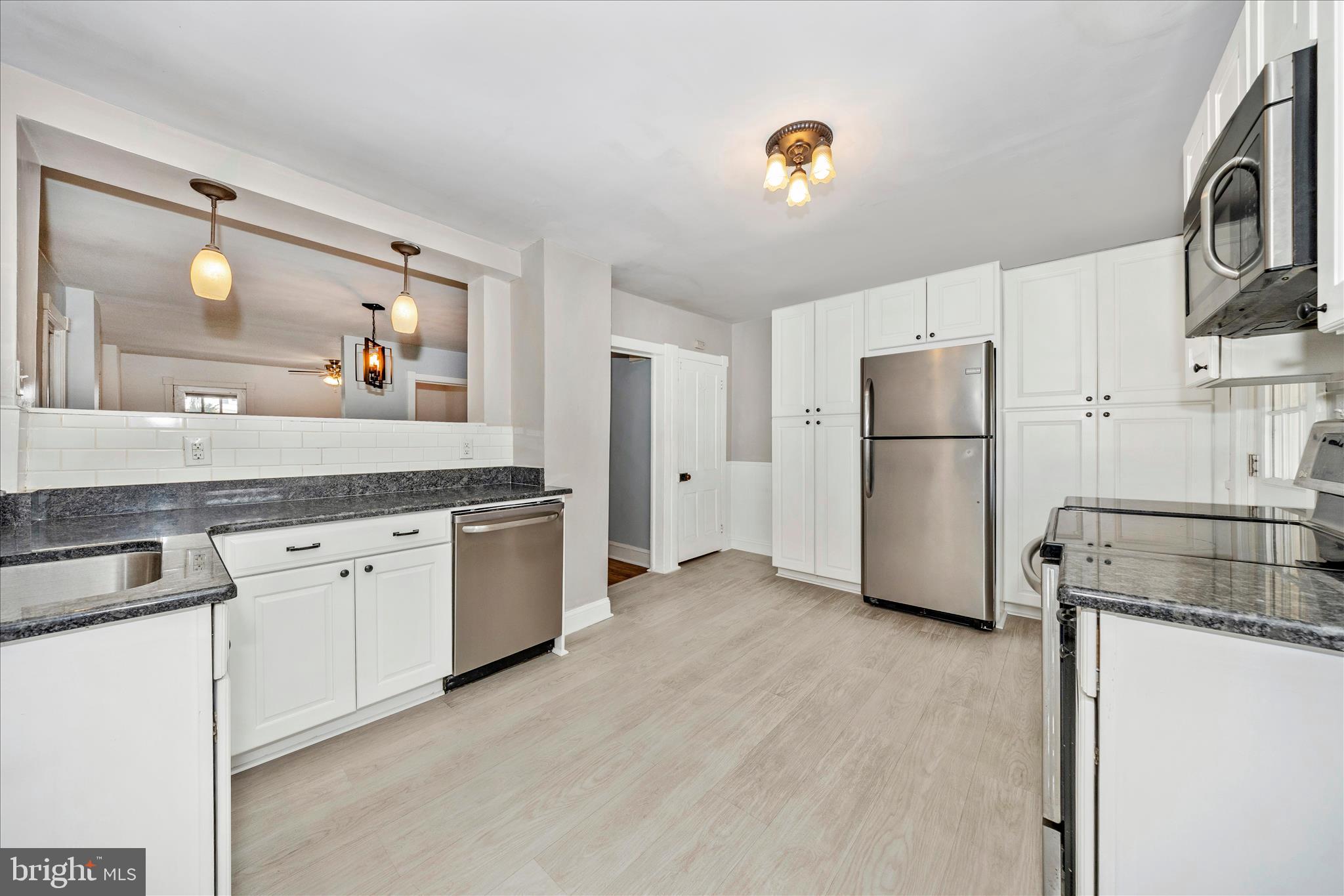 202 Maple Avenue Frederick, MD 21701 - Photo 4 of 41 Kitchen
