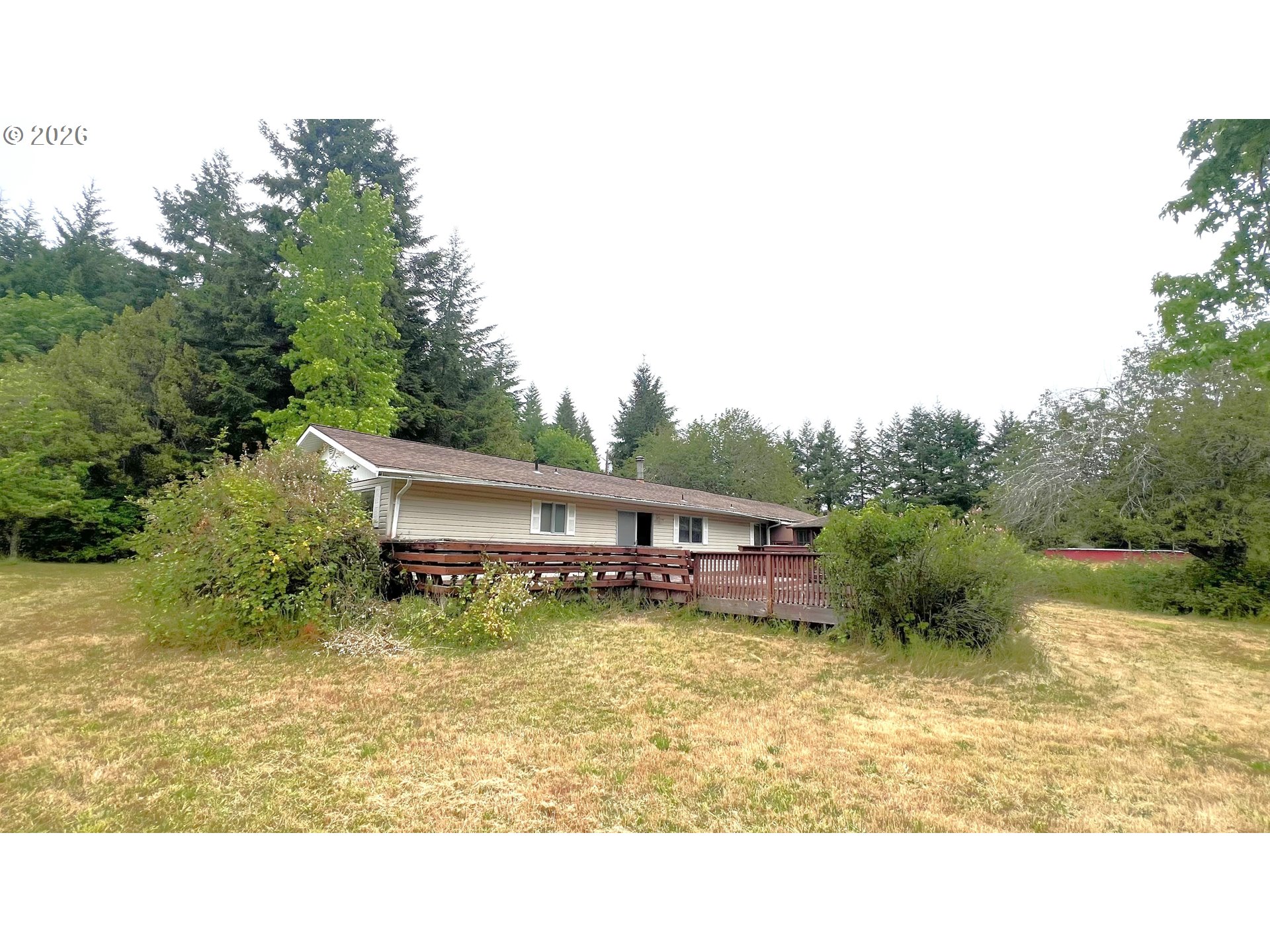 10082 Lone Pine Lane Myrtle Point, OR 97458 - Photo 2 of 19