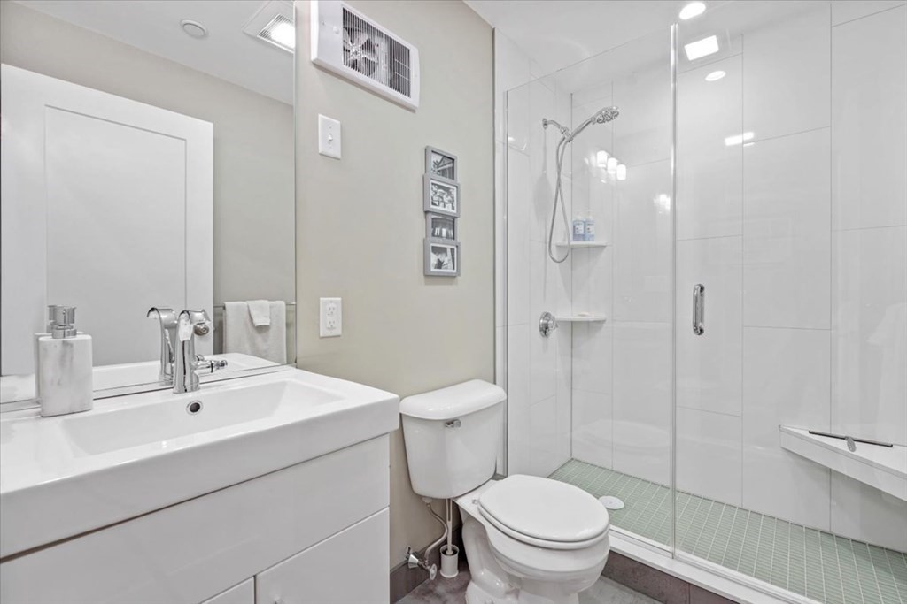 246 Boston Street, Unit 1 Boston, MA 02125 - Photo 9 of 18