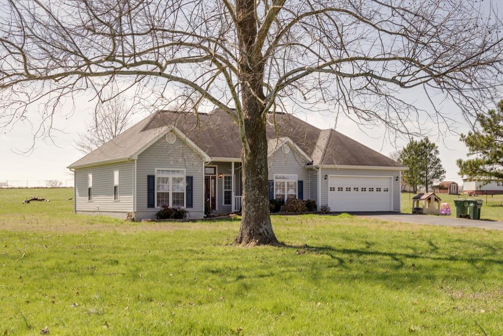 146 Monks Road Fayetteville, TN 37334 - Photo 3 of 25 Gallery Image 3