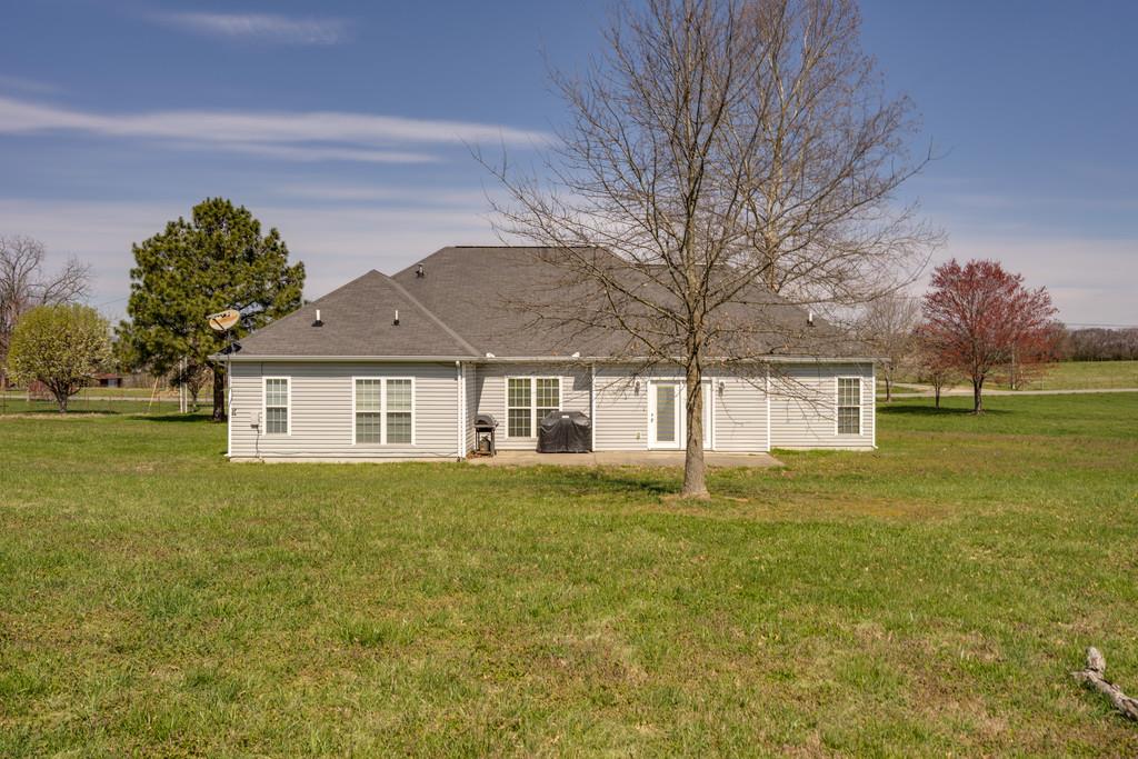146 Monks Road Fayetteville, TN 37334 - Photo 5 of 25 Gallery Image 5