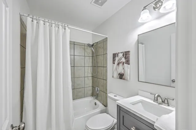 $335,000 | 233 North Pandora Drive, Goose Creek, SC 29445