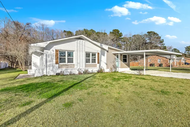$335,000 | 233 North Pandora Drive, Goose Creek, SC 29445