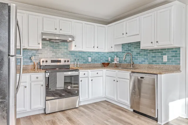 $335,000 | 233 North Pandora Drive, Goose Creek, SC 29445