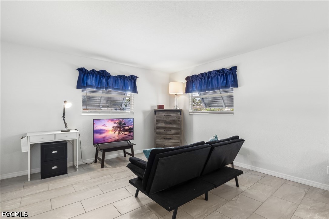 6118 Park Road Fort Myers, FL 33908 - Photo 11 of 20 Gallery Image 11