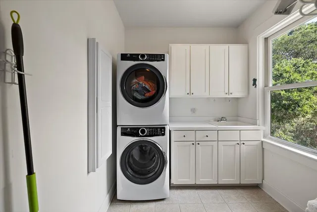 $2,349,000 | 311 Pelican Flight Drive, Dewees Island, SC 29429