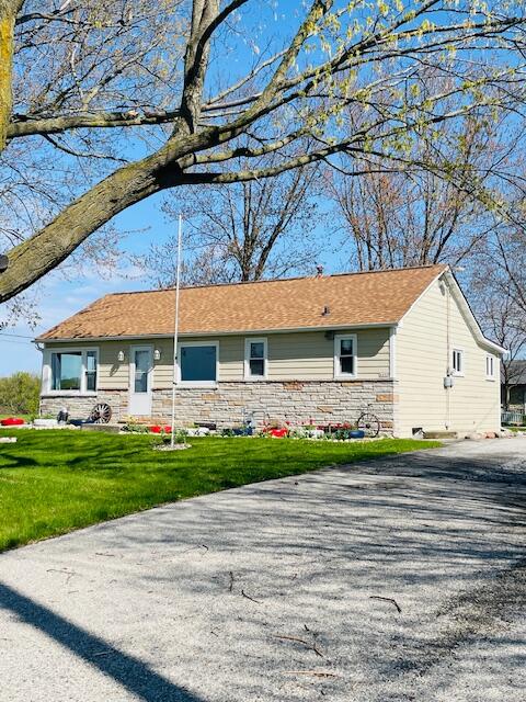 4490 County Highway Colgate, WI 53017 - Photo 2 of 20 IMG_7858